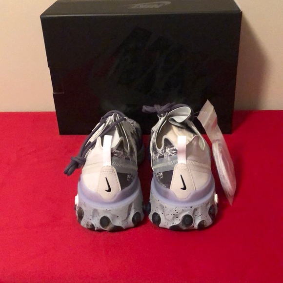 Sold on mercari. Limited Nike Kendrick Lamar - Picture 6 of 7